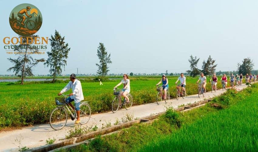 Bike to Thanh Toan Village: Half-Day Hue Countryside Bike Tour